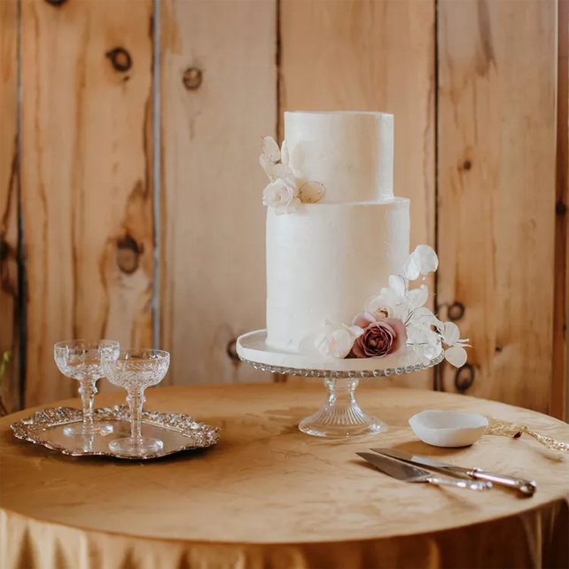 Свадебный торт