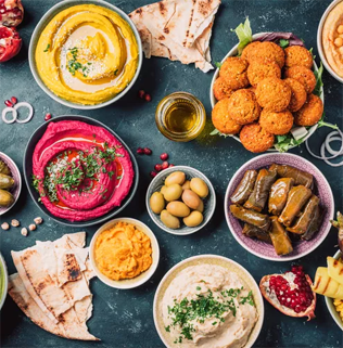 Что едят на свадьбах в других странах: традиции со всего мира