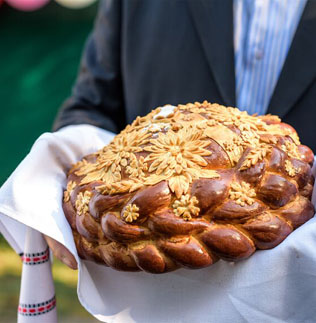 Что едят на свадьбах в других странах: традиции со всего мира