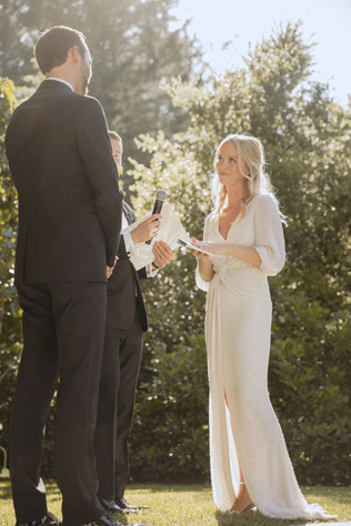 Как написать клятву: примеры свадебной речи 