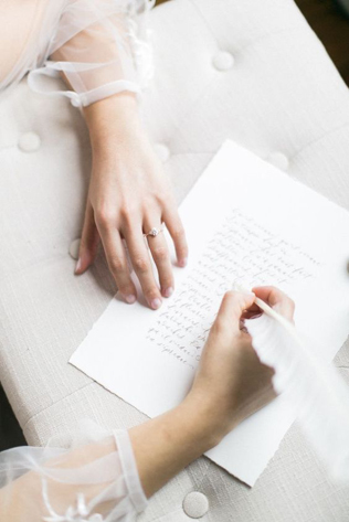 Как написать клятву: примеры свадебной речи 