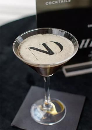 Свадебная еда и напитки