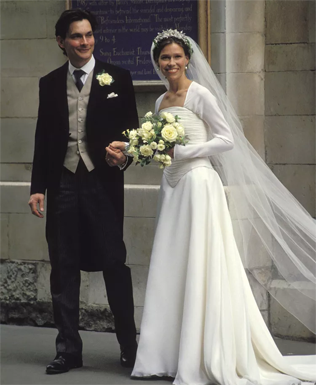 Тиары королевских особ