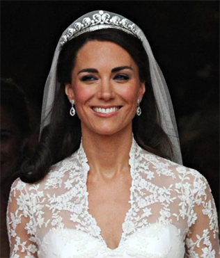 Тиары королевских особ