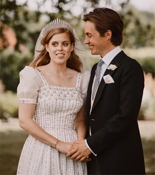 Тиары королевских особ