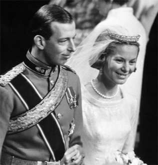 Тиары королевских особ