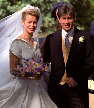 Тиары королевских особ