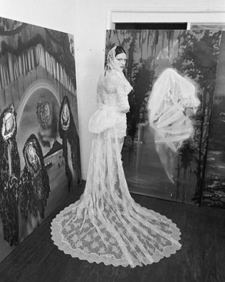 Для нетрадиционных невест: коллекция Vivienne Westwood 2024 