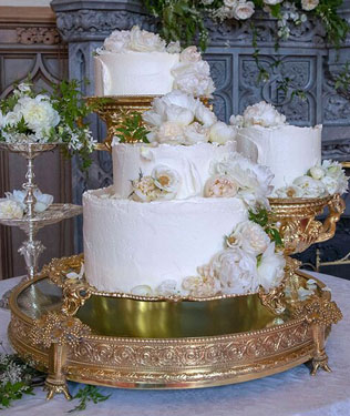 10 самых легендарных свадебных тортов знаменитостей