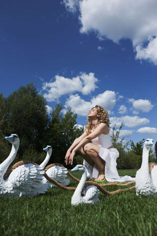 Уникальная свадебная церемония в стиле «кибер-сюрреализм» 