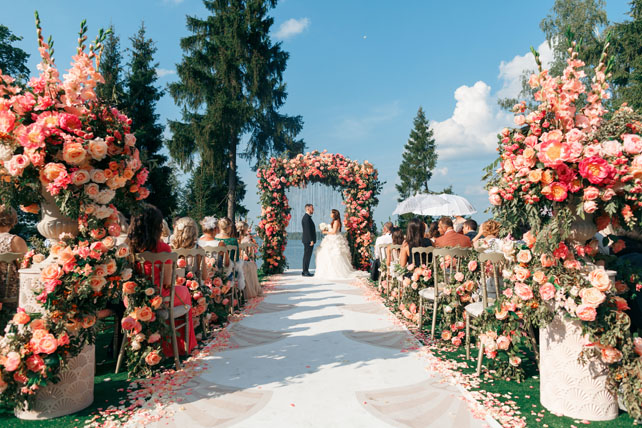 25 эскизов свадебных проектов и их реализация 