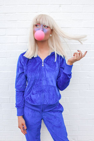 Страшно красиво: 25 идей костюмов на Хеллоуин для пар в 2022 году 