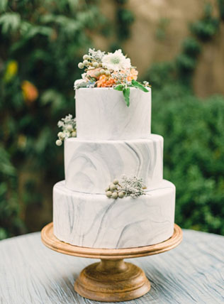 30 «мраморных» свадебных тортов  