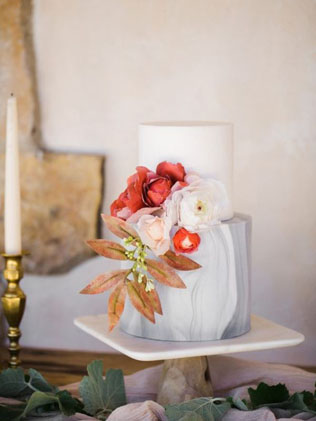 30 «мраморных» свадебных тортов  