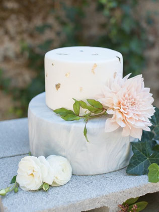 30 «мраморных» свадебных тортов  