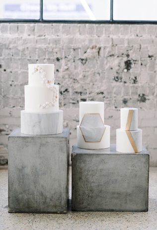 30 «мраморных» свадебных тортов  