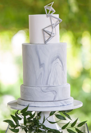 30 «мраморных» свадебных тортов  