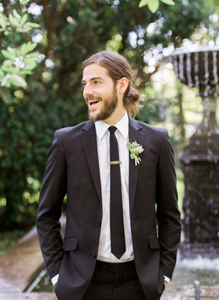 Самураи на свадьбе: 30 мужских причесок-пучков 