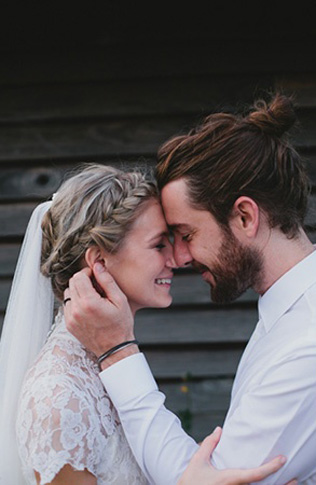 Самураи на свадьбе: 30 мужских причесок-пучков 