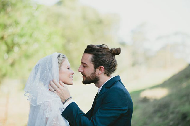 Самураи на свадьбе: 30 мужских причесок-пучков 