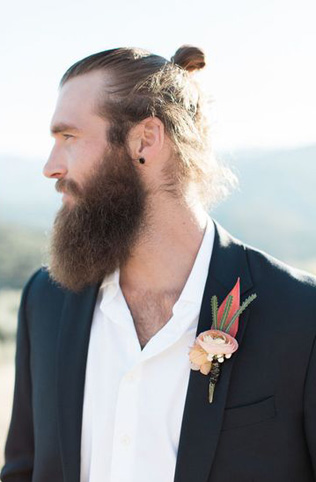 Самураи на свадьбе: 30 мужских причесок-пучков 