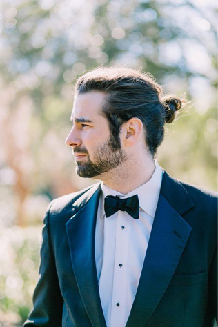 Самураи на свадьбе: 30 мужских причесок-пучков 