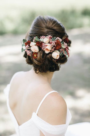 30 причесок для осенних невест 