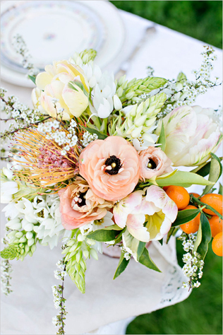 35 цветочных композиций для весенней свадьбы 