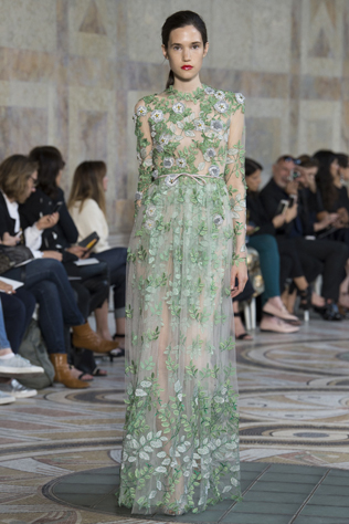 Для невест: 35 платьев с Недели высокой моды осень-зима 2017 