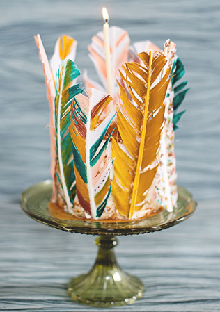 35 свадебных тортов, украшенных перьями 