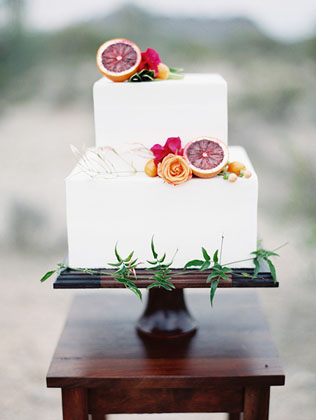 Сладкая геометрия: 36 квадратных свадебных тортов 