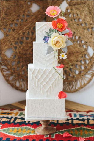 Сладкая геометрия: 36 квадратных свадебных тортов 