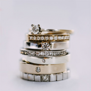 Непростое украшенье: как найти необычные обручальные кольца
