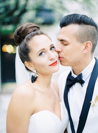 4 тренда для весеннего образа невесты 