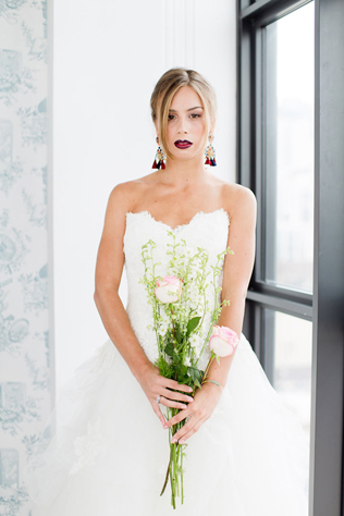 4 тренда для весеннего образа невесты 