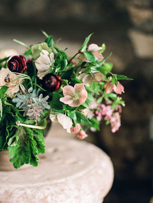 40 идей: сливовые оттенки для осенней свадьбы 