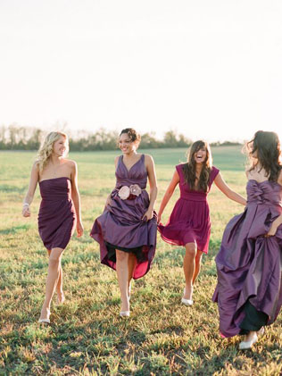 40 идей: сливовые оттенки для осенней свадьбы 