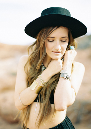 40 свадебных образов со шляпками 