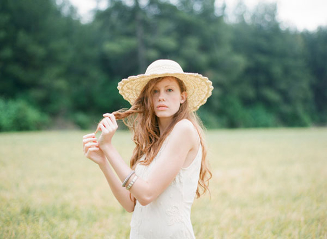 40 свадебных образов со шляпками 