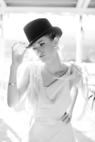 40 свадебных образов со шляпками 