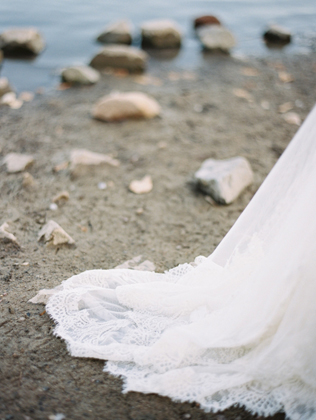 40 элегантных свадебных платьев со шлейфом 