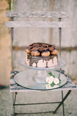 Для сладкоежек: 40 шоколадных свадебных тортов 