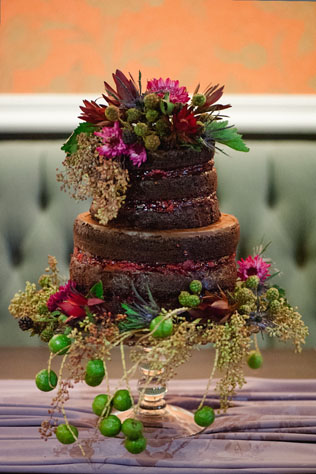 Для сладкоежек: 40 шоколадных свадебных тортов 