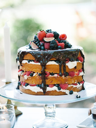 Для сладкоежек: 40 шоколадных свадебных тортов 