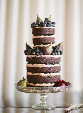 Для сладкоежек: 40 шоколадных свадебных тортов 