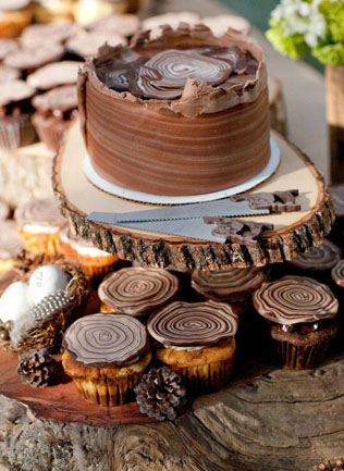 Для сладкоежек: 40 шоколадных свадебных тортов 