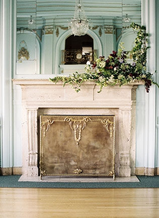 Свадебное вдохновение: 41 фон для церемонии в помещении 