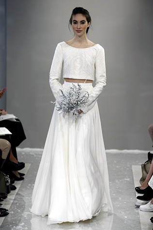 свадебное платье с длинными рукавами