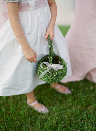 46 нарядных корзинок для цветочных девочек 