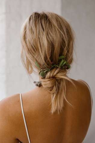 46 причесок для зимнего образа невесты 